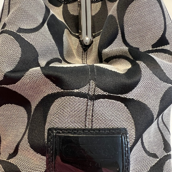 Designer Coach Top Handle - Picture 7 of 10